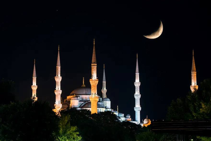 İl il sahur saatleri 2026: İstanbul, Ankara ve İzmir'de sahur saat kaçta? (Diyanet Ramazan imsakiyesi) 
