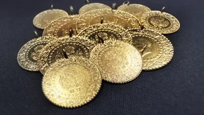 Altın fiyatları canlı 13 Kasım 2025: Gram, çeyrek, yarım, cumhuriyet ve tam altın alış-satış fiyatları ne kadar?