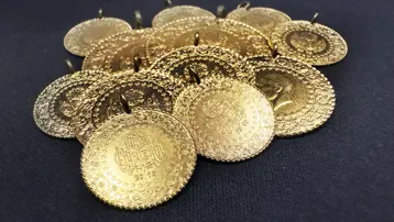 Altın fiyatları canlı 13 Kasım 2025: Gram, çeyrek, yarım, cumhuriyet ve tam altın alış-satış fiyatları ne kadar?