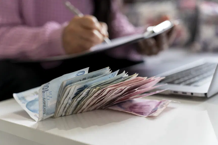 Memur ve emeklinin gözü aralık ayı enflasyonunda. 2026 memur ve emekli ocak zammı ne kadar olacak? 5