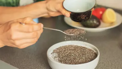 Chia tohumunu böyle tüketmek faydadan çok zarar getiriyor