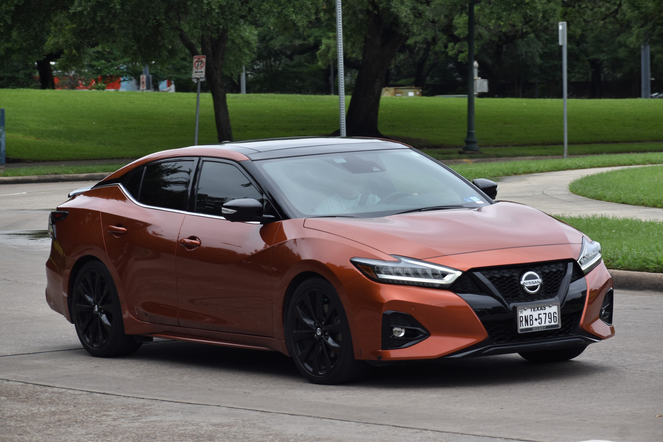 34 yıllık efsane yolun sonuna geldi. Nissan popüler modelin fişini çekti