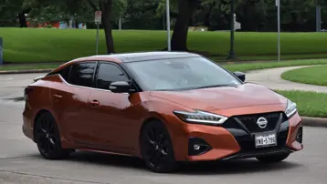 34 yıllık efsane yolun sonuna geldi. Nissan popüler modelin fişini çekti