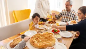 Ramazan ayında nasıl sağlıklı beslenilir? İftar ve sahurda dikkat edilmesi gerekenler