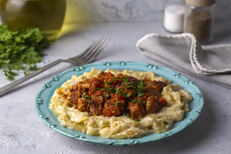 Osmanlı lezzeti dünya listesinin zirvesinde. Türk güveç yemeği ilk 100'e girdi