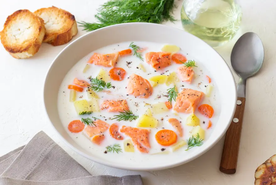 8- LOHİKEİTTO (SALMON SOUP) 9