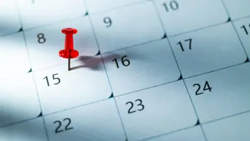 Arefe günü resmi tatil mi, yarım gün mü? Arefe gününde bankalar, noterler ve sağlık ocakları kapalı mı?