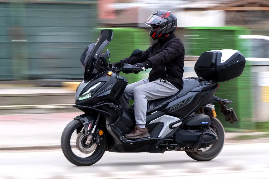 HANGİ SÜRÜCÜ BELGESİ SINIFI HANGİ TÜR MOTOSİKLETLERİ KULLANIR? 2 HANGİ SÜRÜCÜ BELGESİ SINIFI HANGİ TÜR MOTOSİKLETLERİ KULLANIR? 2