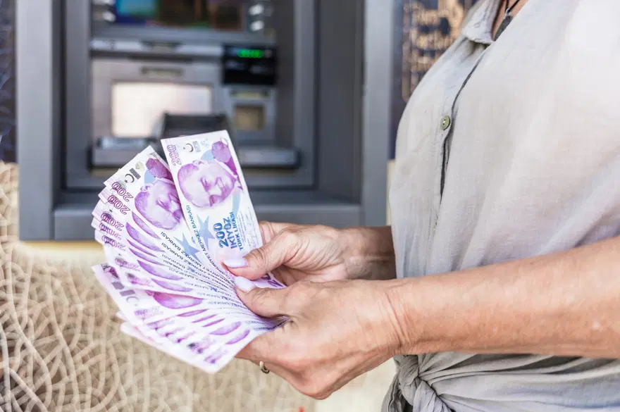 Bankaların promosyon rekabeti emekliye yarayacak anında 35 bin TL ödenecek Bankaların promosyon rekabeti emekliye yarayacak anında 35 bin TL ödenecek