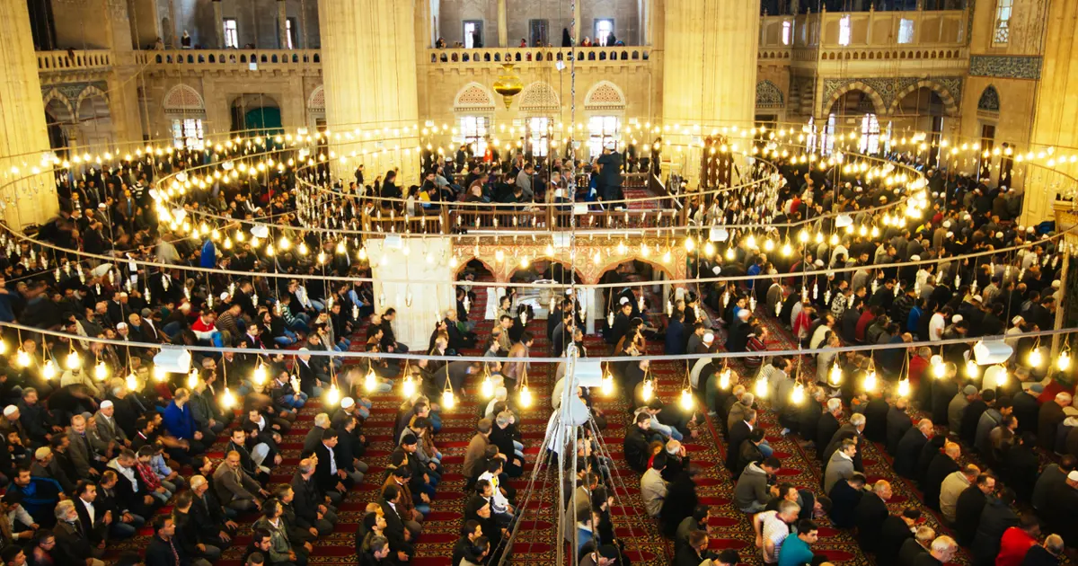 Bayram namazı saat kaçta? İstanbul, Ankara, İzmir ve tüm illerin Kurban Bayramı namaz saatleri