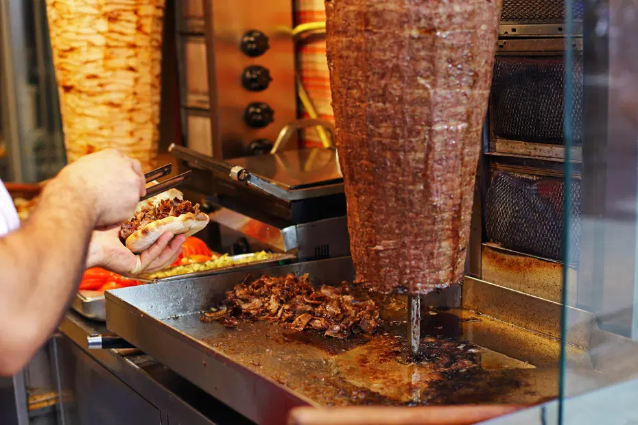 Et ürünlerine yeni yasaklar geliyor. Burger, sucuk, döner ve pastırmada yeni dönem