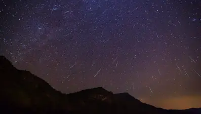 Yılın en görkemli gökyüzü olayı: Geminid meteor yağmuru ne zaman? 