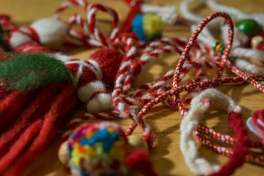 BEREKET İÇİN AĞAÇLARA NAZAR İÇİN DE HAYVANLARA TAKILIRDI 4