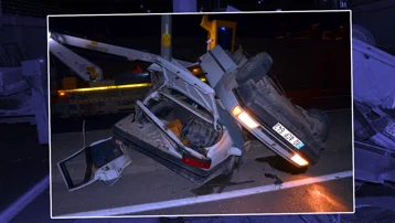 Bu arabadan sağ çıktılar: Otomobil kağıt gibi ikiye katlandı
