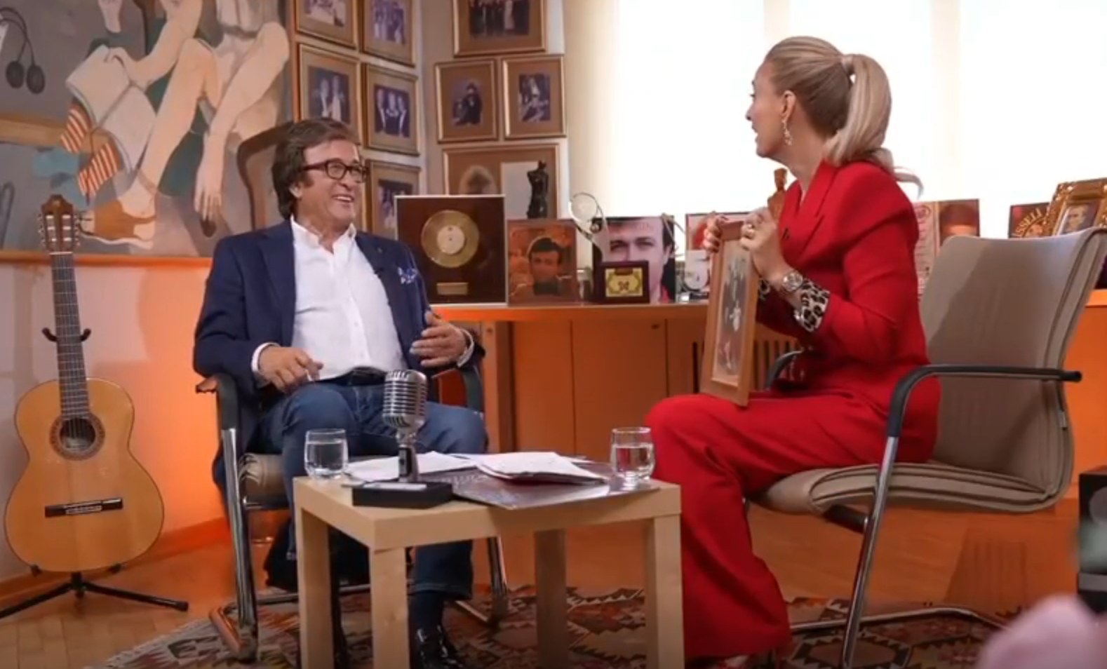 Erol Evgin: Çok küçük yaşlardan beri dünya ölçeğinde iyi şarkı söyleyecek bir adam olmak istedim