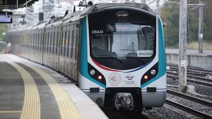 15 Temmuz'da toplu taşıma ücretsiz mi? Bugün Metro, Metrobüs, Marmaray, Başkentray ve İZBAN bedava mı? 3
