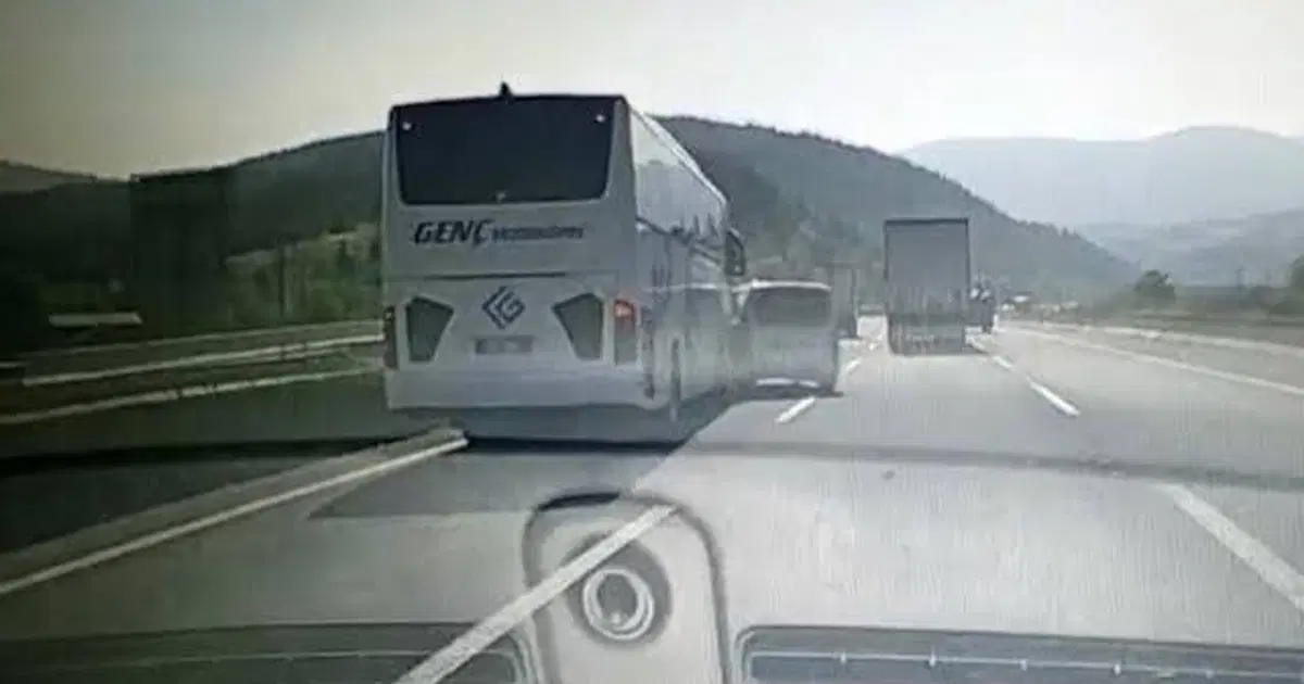 Takla atan araçtan acı haber: Üniversite öğrencisi hayatını kaybetti