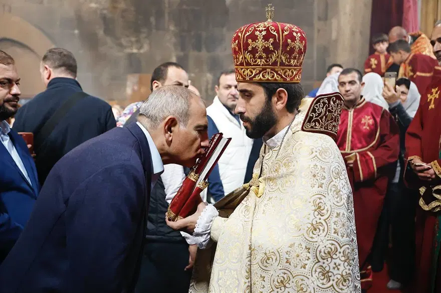 PAŞİNYAN, ÜLKEYİ RUSYA'NIN YÖRÜNGESİNDEN ÇIKARMAYA ÇALIŞIYOR 1 PAŞİNYAN, ÜLKEYİ RUSYA'NIN YÖRÜNGESİNDEN ÇIKARMAYA ÇALIŞIYOR 1