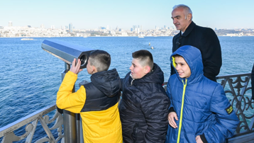 Kardan Kız Kulesi yapan çocuklara büyük sürpriz. Sivaslı çocukların hayali gerçek oldu