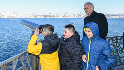 Kardan Kız Kulesi yapan çocuklara büyük sürpriz. Sivaslı çocukların hayali gerçek oldu