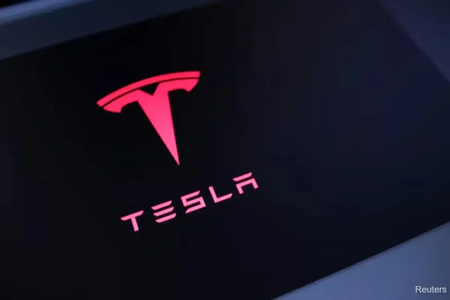 Uzun süredir erteleniyordu. Tesla Roadster 1 Ekim