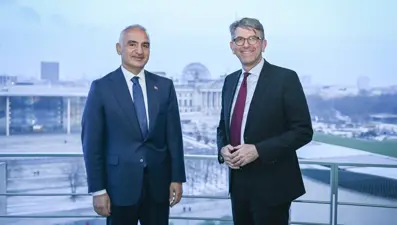 Almanya'da Göbeklitepe sergisi. Bakan Ersoy ve Alman Bakan sergi öncesi buluştu