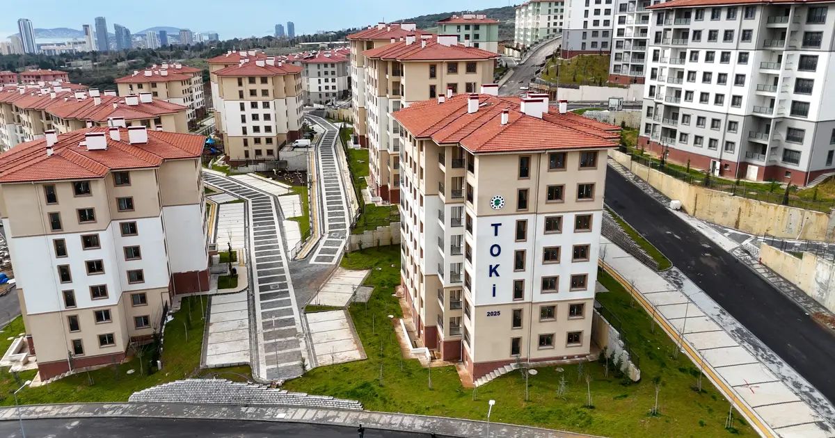 TOKİ İstanbul kura çekimi ne zaman? Anadolu ve Avrupa Yakası'nda 100 bin konut sahiplerini bulacak