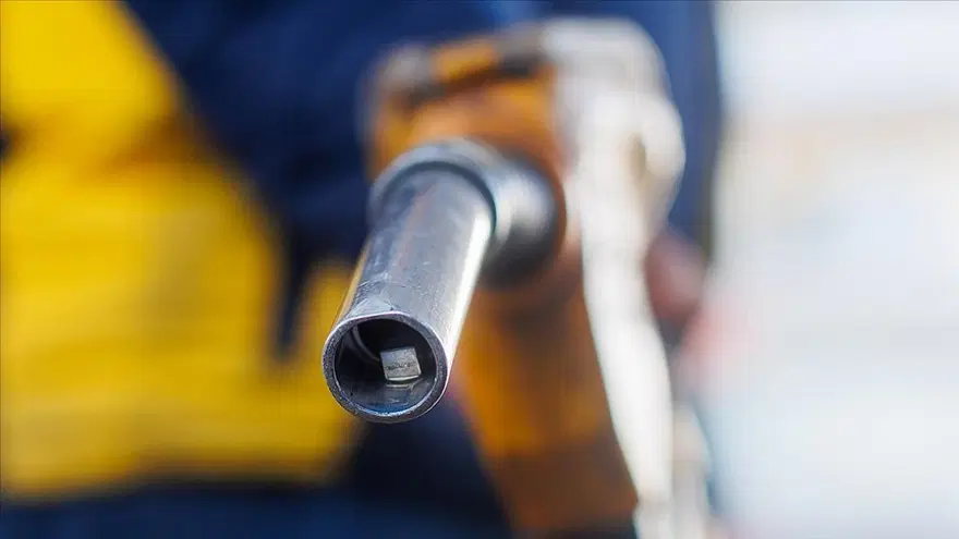Akaryakıt fiyatları 8 Nisan 2026: Benzin ve motorin ne kadar oldu, zam mı geldi? Güncel pompa fiyatları 3