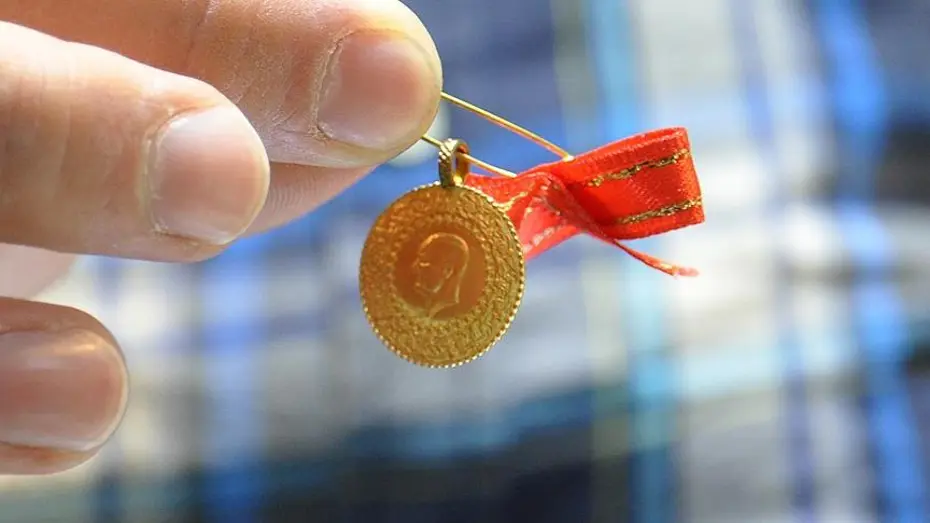 Altın fiyatları canlı 8 Nisan 2026: Altın fiyatları ne kadar oldu? Gram, çeyrek, yarım ve cumhuriyet altını alış satış fiyatları