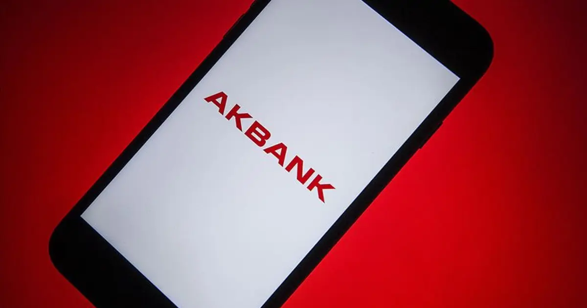 Akbank çöktü mü, neden açılmıyor? 16 Nisan Akbank Mobil giriş sorunu hatası