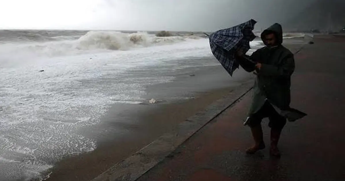 Karadeniz için kuvvetli yağış uyarısı. Sel, heyelan, doluya dikkat!