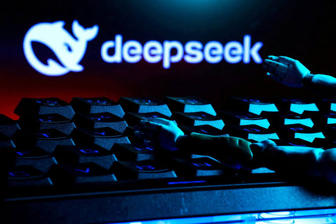 Çinli yapay zeka devi DeepSeek'ten insansı robot hamlesi haber görseli