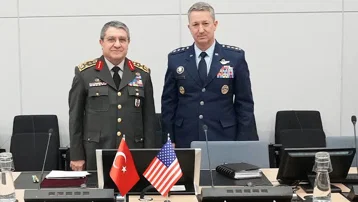Bayraktaroğlu ABD'li mevkidaşıyla görüştü