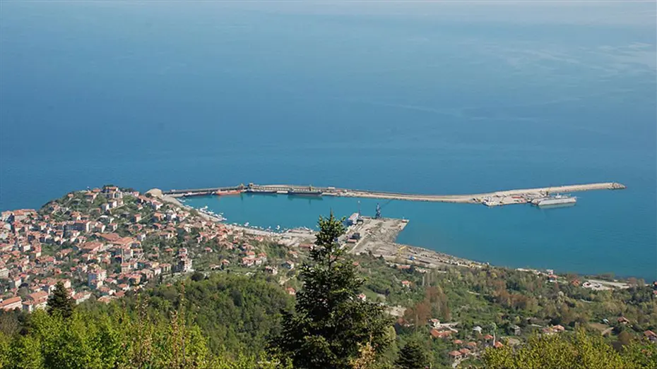 Karadeniz’de petrol tankerine drone saldırısı. İnebolu'ya çekilecek