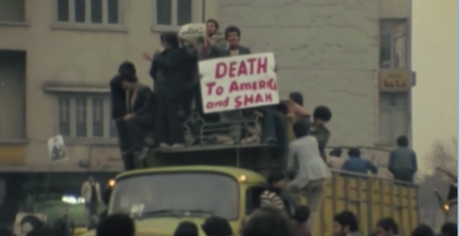 İran'da İslam devriminin taşları nasıl döşendi?