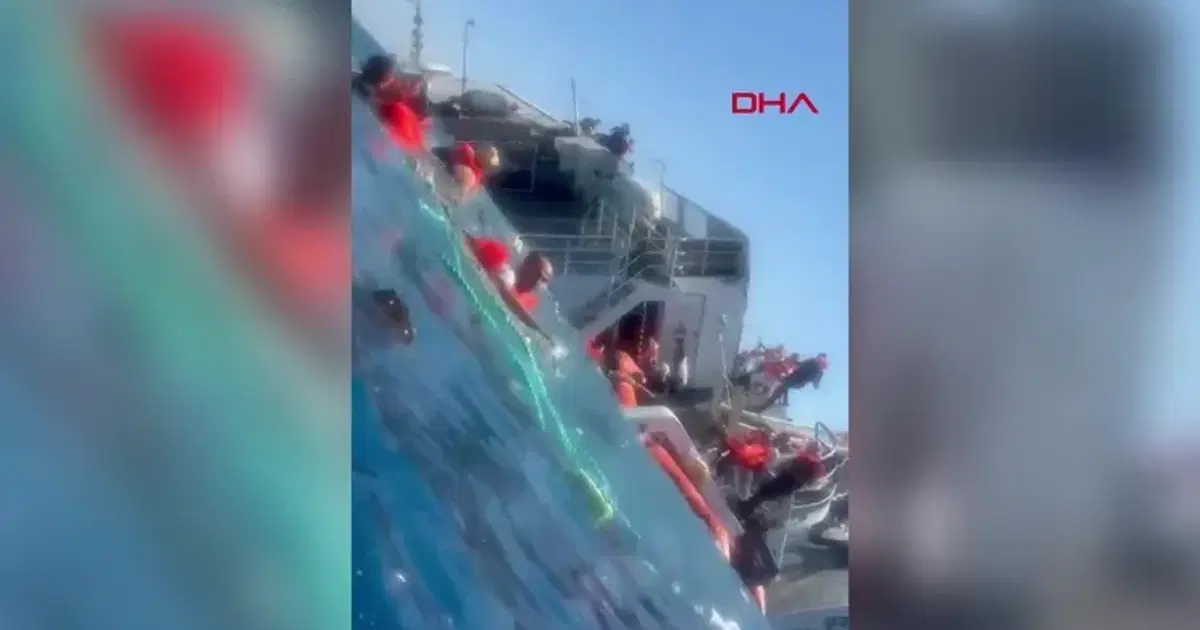 Girne açıklarında alabora olan gemiden yeni görüntüler ortaya çıktı