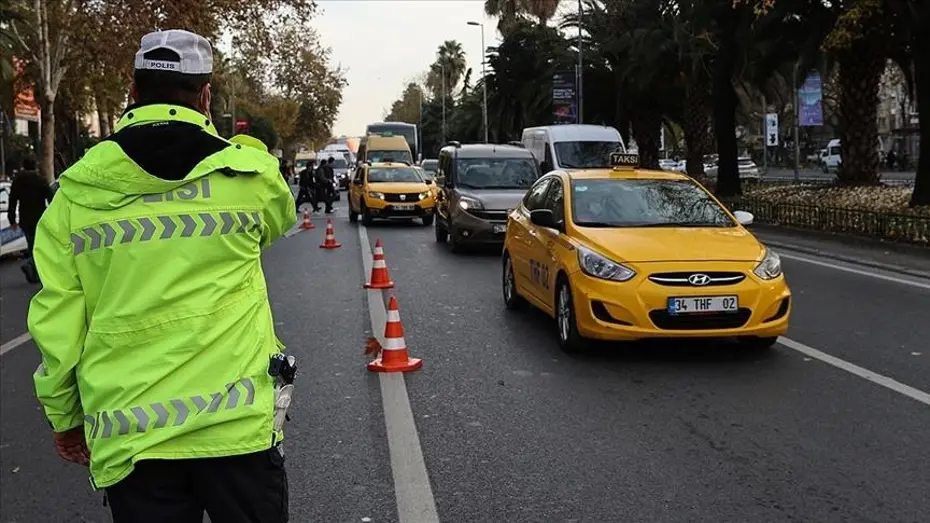 İstanbul'da saat 16.00 itibarıyla bu yollar trafiğe kapalı