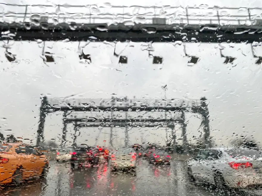 İstanbul'da sonbahar başlıyor. Tarih belli oldu, hava 6 derece soğuyacak 