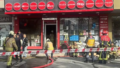 İSTOÇ Ticaret Merkezi'nde yangın paniği