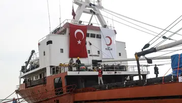 Türkiye'den Gazze'ye yardım. 21. İyilik Gemisi Mersin'den yola çıktı