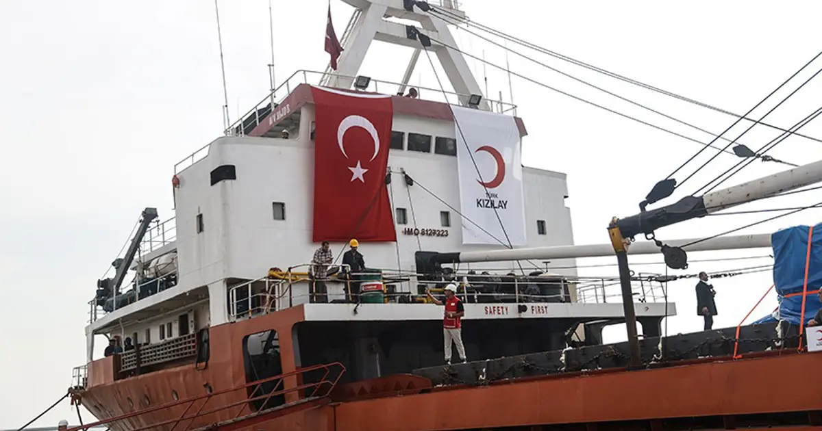 Türkiye'den Gazze'ye yardım. 21. İyilik Gemisi Mersin'den yola çıktı