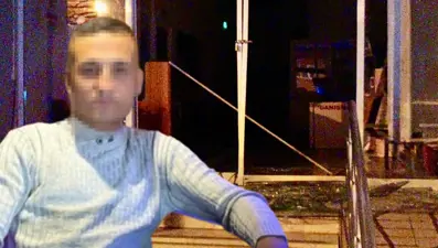 Başkanı ölümle tehdit etti, belediye binasına saldırdı