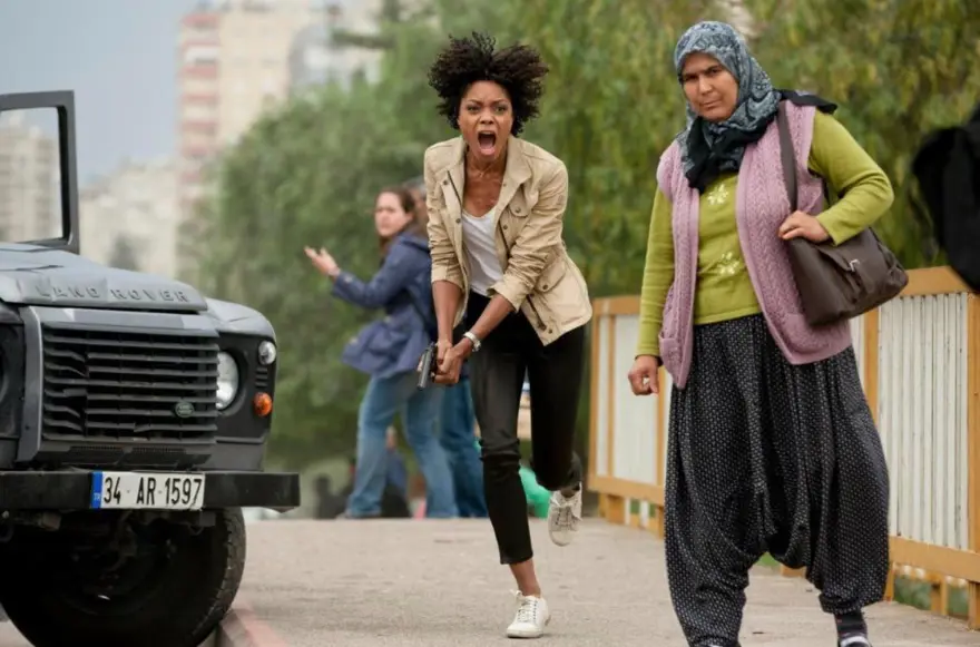 James Bond filmine sahne olmuştu, izleri siliniyor. Simge köprüde yıkım başladı 1