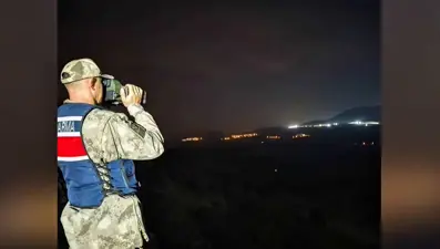 81 ilde göçmen denetimi yapıldı, 687 kaçak göçmen yakalandı
