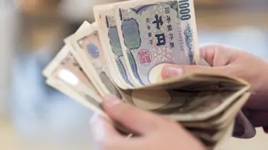 Japon Yeni resmen eridi