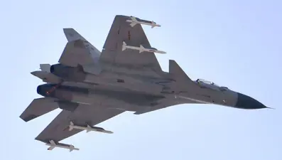 Çin uçakları Japon jetlerinin radarlarını kilitledi