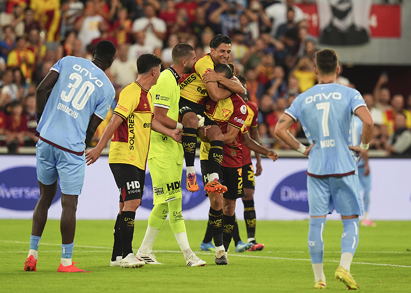 İsmail Köybaşı'nın jübile maçında kazanan Göztepe