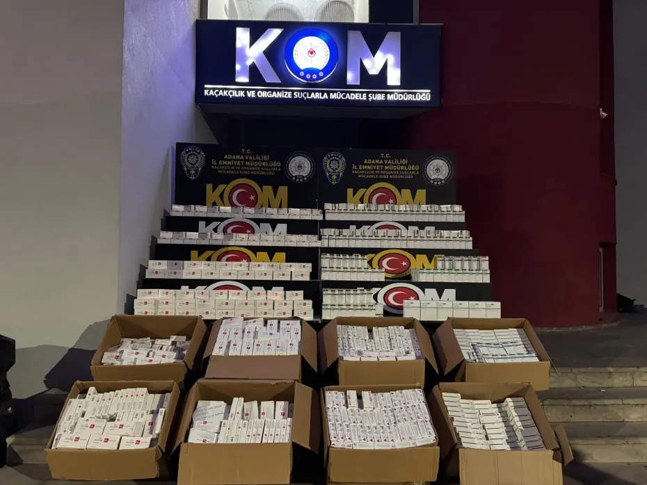 Adana'da binlerce kutu kaçak ilaç yakalandı