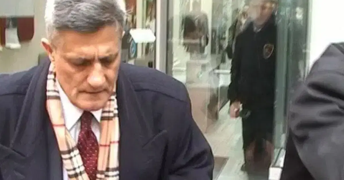 Kaşif Kozinoğlu’nun şüpheli ölümünde yeni gelişme. 15 yıl sonra mezarı açılacak