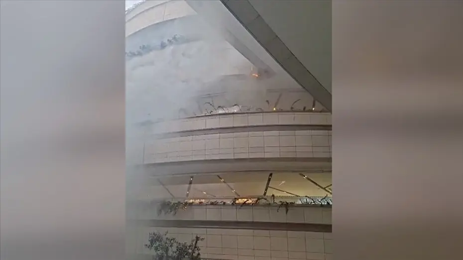 Kanyon AVM'de yangın çıktı